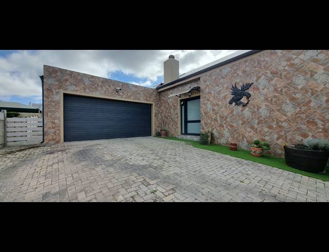 2 BEDROOM HOUSE FOR SALE IN HOOGLAND